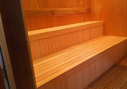 サウナ